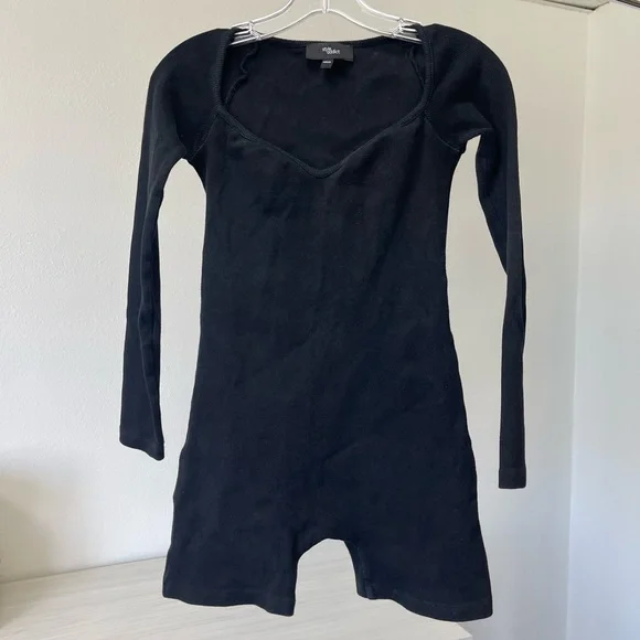 STYLE ADDICT LONG SLEEVE RIBBED ROMPER BODYSUIT Sz M - Picture 4 of 7